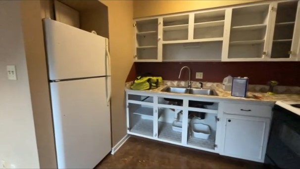Kitchen before remodeling work