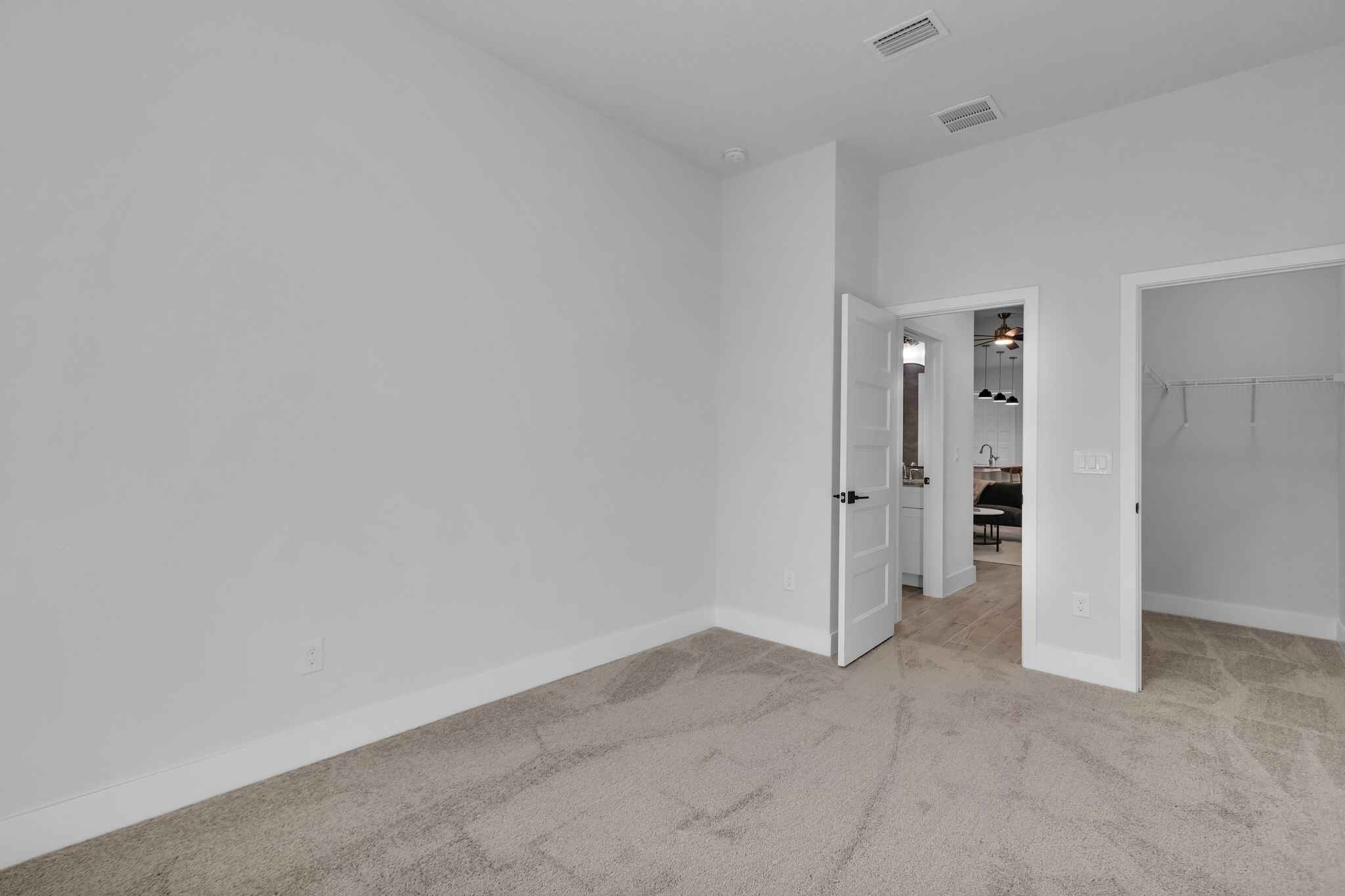 The Tradesman photo 13